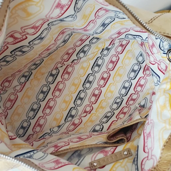 CELINE Wrinkled Patent Leather Handbag Shoulder Bag Beige Tan Tote Triomphe - Picture 13 of 16